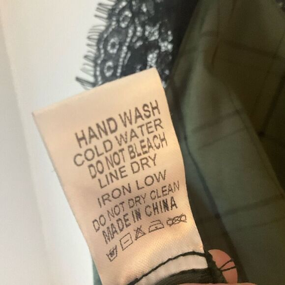 Vici Plaid Lace Cami Top, Medium. Olive and Black Anti-clean. Punk. Rebel - Picture 13 of 15